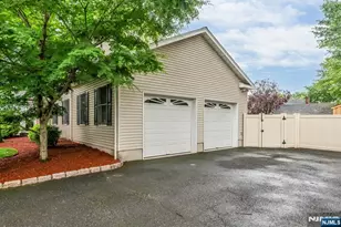 1025 Maple Dr, New Milford, NJ 07646 - Photo 49