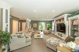 103 Passaic Valley Rd, Montville Township, NJ 07045 - Photo 9