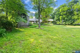 13 Chickadee Rd, Mount Olive, NJ 07828 - Photo 43