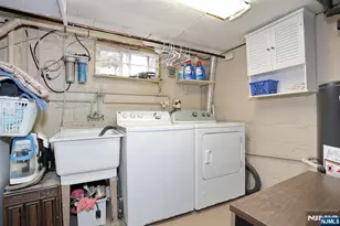 393 New Bridge Rd, Bergenfield, NJ 07621 - Photo 37