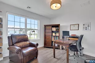10 Bares Ct, Little Ferry, NJ 07643 - Photo 31