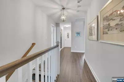 10 Bares Court, Little Ferry, NJ 07643 - Photo 23