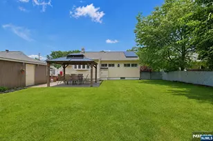 1429 Washington Ave, Pompton Lakes, NJ 07442 - Photo 17
