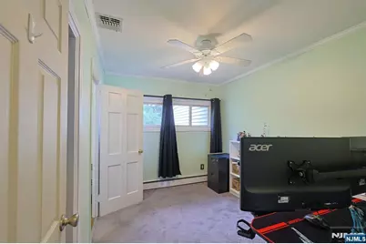 1429 Washington Avenue, Pompton Lakes, NJ 07442 - Photo 11