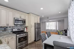 409 Farnham Ave, Lodi, NJ 07644 - Photo 9