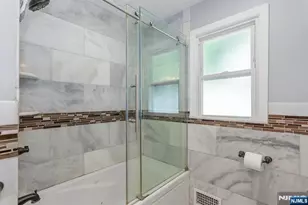 409 Farnham Ave, Lodi, NJ 07644 - Photo 17