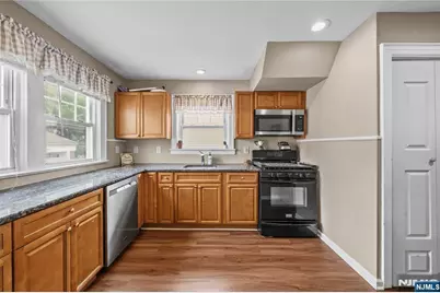 2 High Street, Bloomfield, NJ 07003 - Photo 11