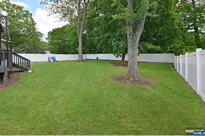 621 Stanley Place, River Vale Township, NJ 07675 - Photo 21