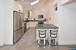 621 Stanley Pl, River Vale Township, NJ 07675 - Photo 7
