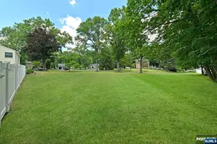 621 Stanley Pl, River Vale Township, NJ 07675 - Photo 23