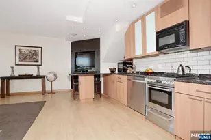 3 Horizon Road 618, Fort Lee, NJ 07024 - Photo 5