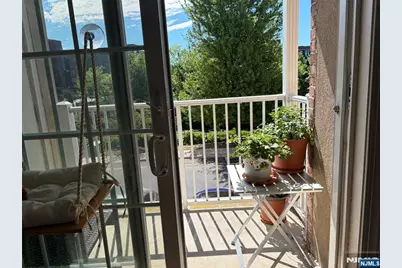 1110 Windsor Park Court, Englewood, NJ 07631 - Photo 9