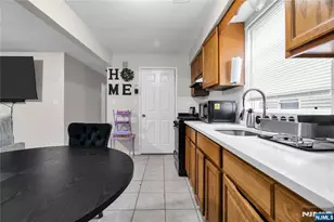 232 4th St, Newark, NJ 07107 - Photo 29