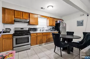 232 4th St, Newark, NJ 07107 - Photo 31