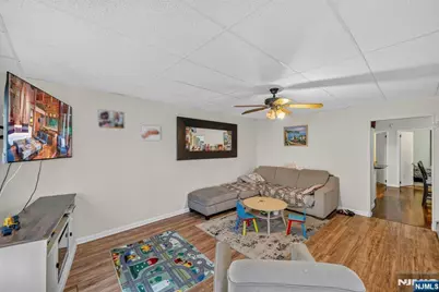 394 Banta Avenue, Garfield, NJ 07026 - Photo 21
