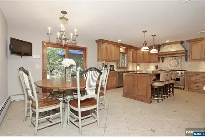 252 Bayberry Lane, Franklin Lakes, NJ 07417 - Photo 17