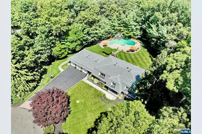 252 Bayberry Lane, Franklin Lakes, NJ 07417 - Photo 47