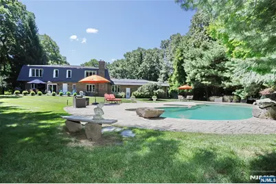 252 Bayberry Lane, Franklin Lakes, NJ 07417 - Photo 37