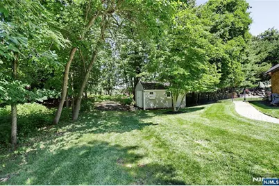 252 Bayberry Lane, Franklin Lakes, NJ 07417 - Photo 45