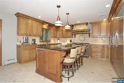 252 Bayberry Lane, Franklin Lakes, NJ 07417 - Photo 19