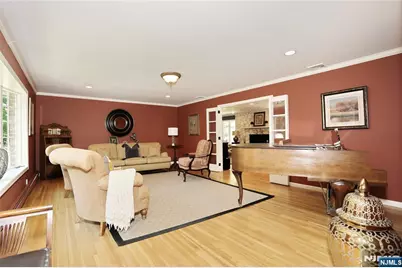 252 Bayberry Lane, Franklin Lakes, NJ 07417 - Photo 7