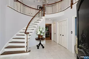 252 Bayberry Ln, Franklin Lakes, NJ 07417 - Photo 3