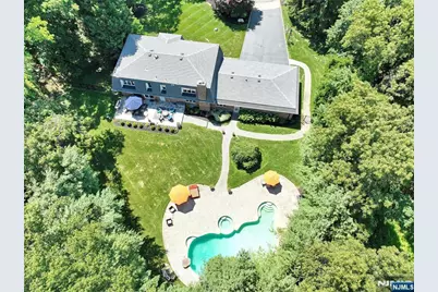 252 Bayberry Lane, Franklin Lakes, NJ 07417 - Photo 39