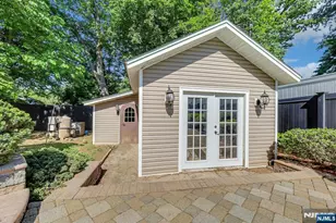 6 Colonial Ct, Dumont, NJ 07628 - Photo 35
