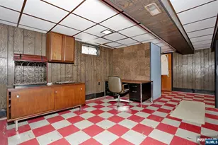 140 Carlyle Ct, Carlstadt, NJ 07072 - Photo 23