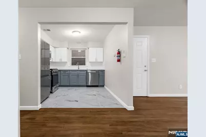 285 6th Street, Newark, NJ 07103 - Photo 5
