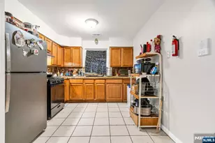 285 6th St, Newark, NJ 07103 - Photo 43