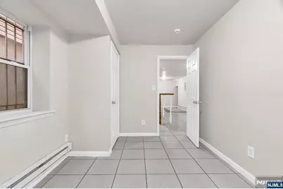 285 6th Street, Newark, NJ 07103 - Photo 31