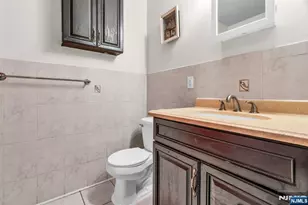 285 6th St, Newark, NJ 07103 - Photo 19