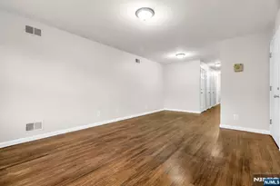 285 6th St, Newark, NJ 07103 - Photo 7