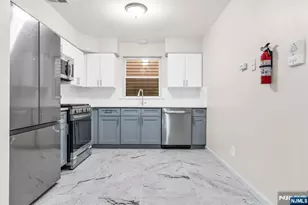 285 6th St, Newark, NJ 07103 - Photo 3