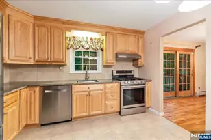 72 Smokey Ridge Rd, Ringwood, NJ 07456 - Photo 7