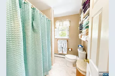 810 Colfax Avenue, Pompton Lakes, NJ 07442 - Photo 15