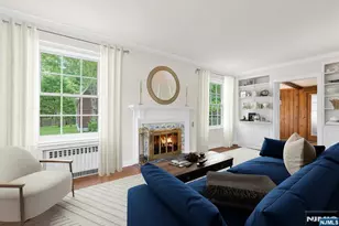 37 Van Dyke Dr, Ho Ho Kus, NJ 07423 - Photo 5