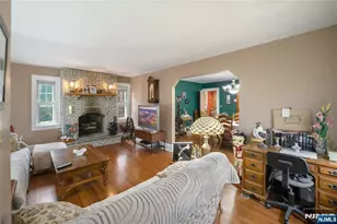 11 Stevenson Pl, Kearny, NJ 07032 - Photo 11
