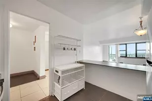 285 Aycrigg Ave 22J, Passaic, NJ 07055 - Photo 7