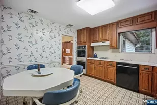 19 Bear Brook Ln, Livingston, NJ 07039 - Photo 15