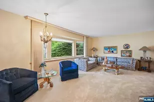 19 Bear Brook Ln, Livingston, NJ 07039 - Photo 7