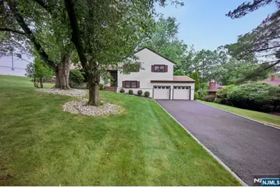 19 Bear Brook Lane, Livingston, NJ 07039 - Photo 1
