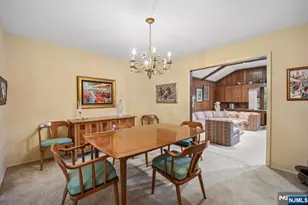 19 Bear Brook Ln, Livingston, NJ 07039 - Photo 11