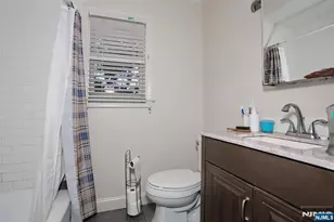 45 Webster St, Ridgefield Park, NJ 07660 - Photo 9