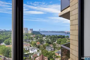 900 Palisade Ave 17C, Fort Lee, NJ 07024 - Photo 29