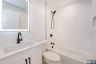 13 Arverne Road, West Orange Township, NJ 07052 - Photo 11