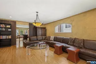 741 Washburn St, Teaneck Township, NJ 07666 - Photo 11
