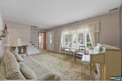 183 Lee Street, Elmwood Park, NJ 07407 - Photo 9