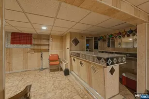 183 Lee St, Elmwood Park, NJ 07407 - Photo 35